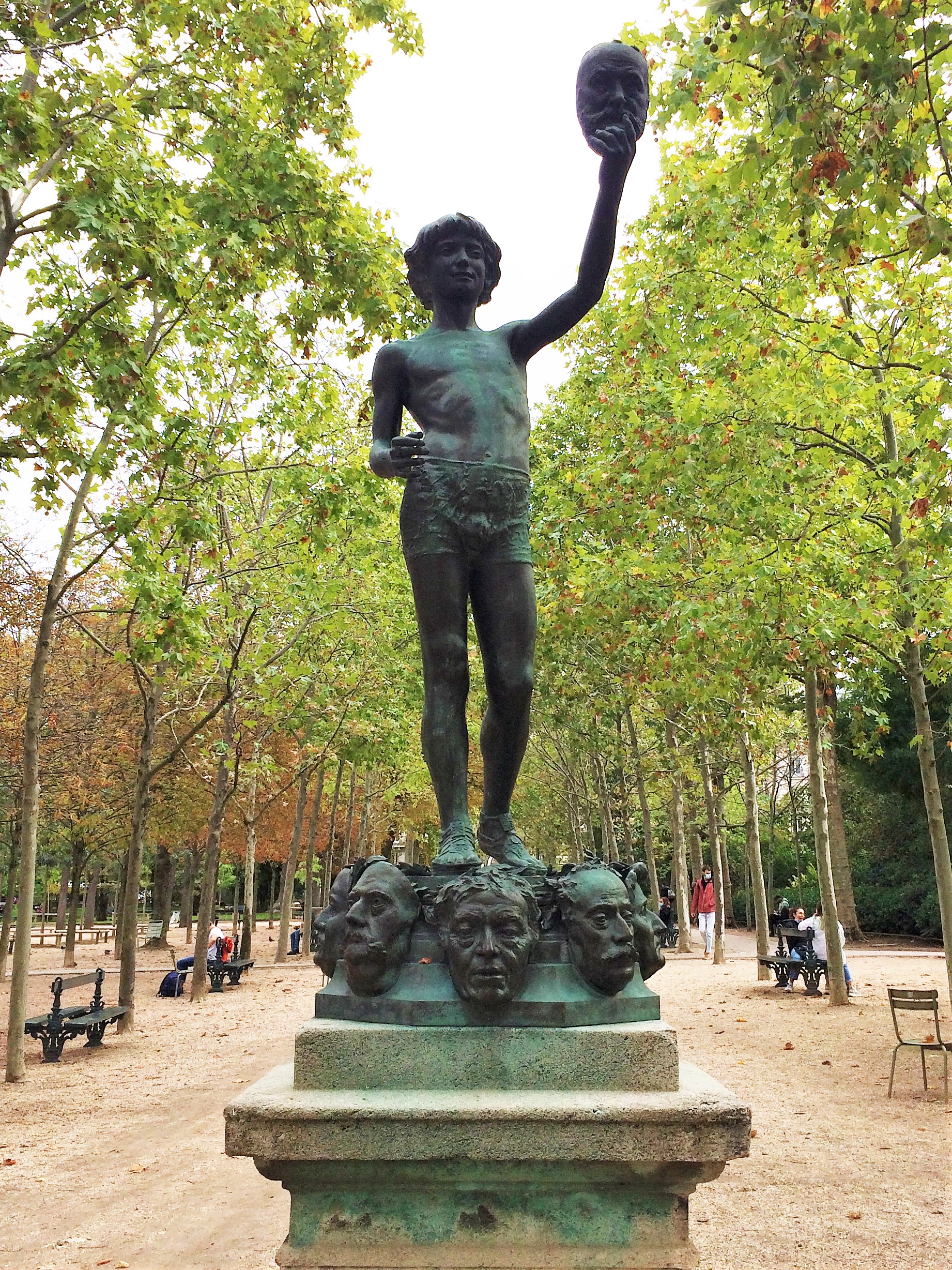 Le marchand de masques © Emilie Robaldo